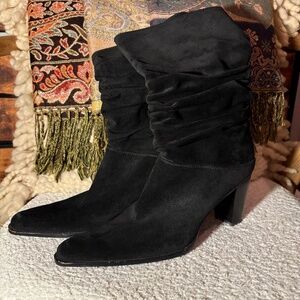 Vintage Stuart Weitzman Saunter Women’s Black Suede Slouchy Boot Pointed Size 8